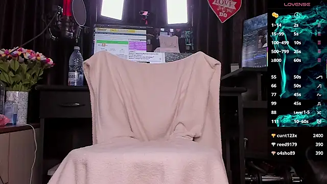 Raissa_sky26's cam snapshot