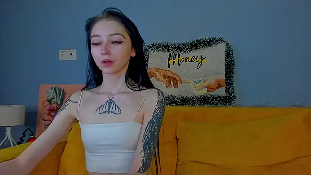 Ellen_Hops's cam snapshot