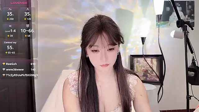 molly02-'s cam snapshot