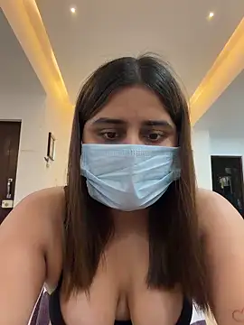 youngcoupleloverose's cam snapshot