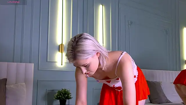 SandyShayes's cam snapshot