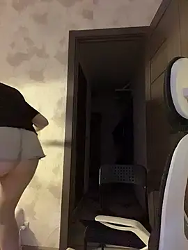 Charming_hamster_'s cam snapshot