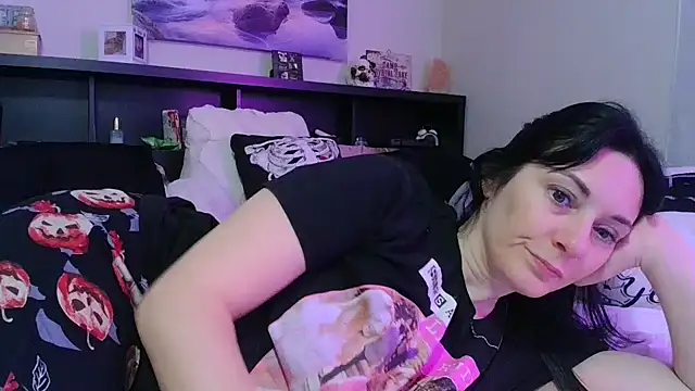 xxxCrystalLakexxx live sex cam