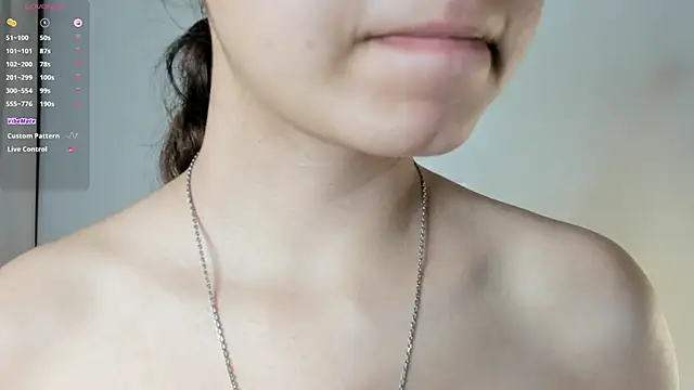 CoreenLuebbers's cam snapshot