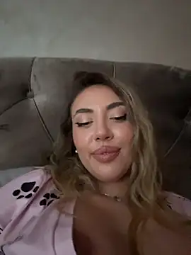 BabesGoWild's cam snapshot