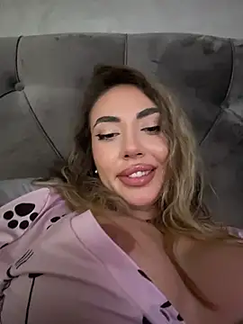 BabesGoWild's cam snapshot