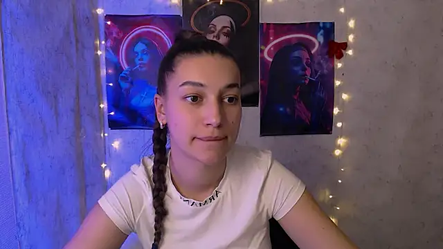 KarolinaRosse_'s cam snapshot