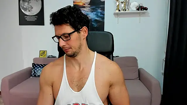 BrutusK08's cam snapshot