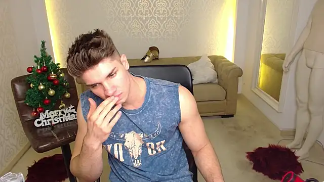 MaxKaiden live sex cam