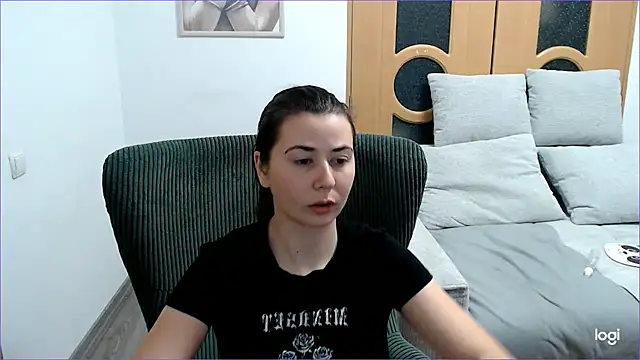 VioletaFlower7's cam snapshot