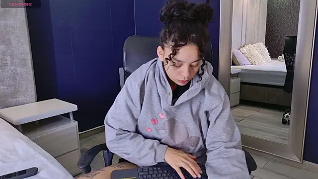 KatherineGomez's cam snapshot