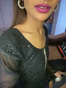 LOVELY_BABYJI's cam snapshot