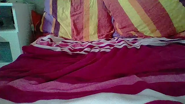 _squirty_cum_lady_'s cam snapshot