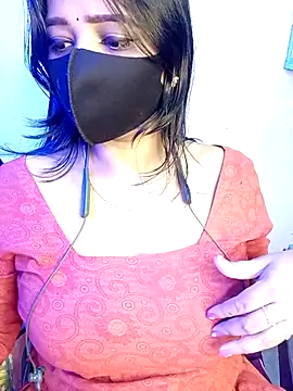 Sony-Model's cam snapshot