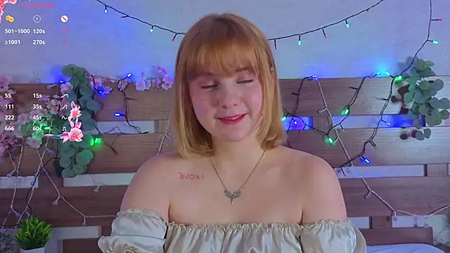 AsiaBritney's cam snapshot