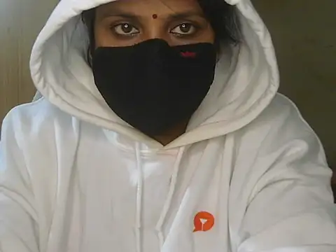 Cute_Ruhi99's cam snapshot