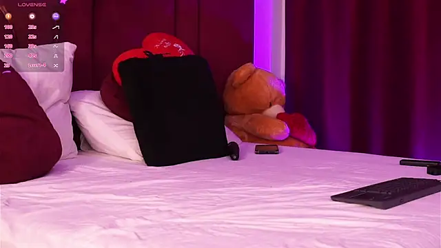 TenderSin's cam snapshot