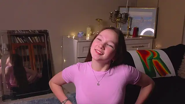 MelvinaEbner live sex cam