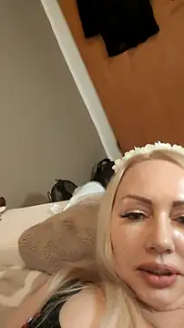 MarinaMargo's cam snapshot