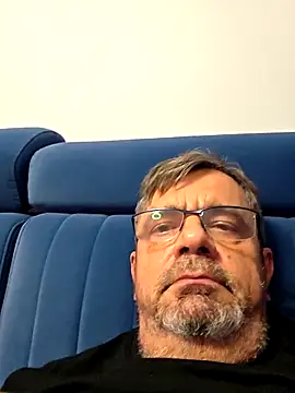 Axer1960 live sex cam