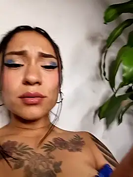 Liahdiaz_'s cam snapshot