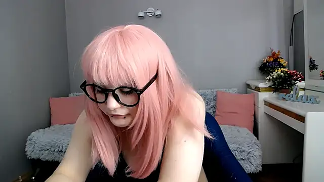 Estheri's cam snapshot