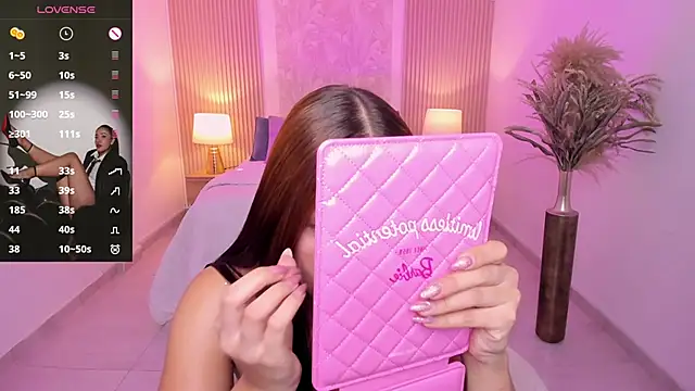 Antonella_Grayy live sex cam