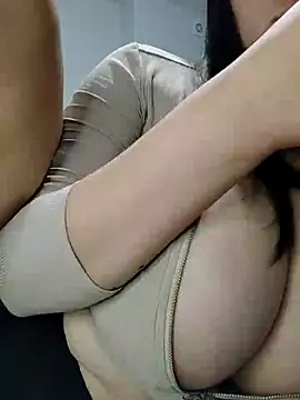 Kat__boobs's cam snapshot