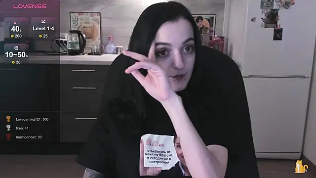 linaa__tyaan's cam snapshot