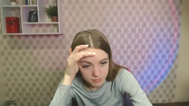 AliceFlirtt_'s cam snapshot