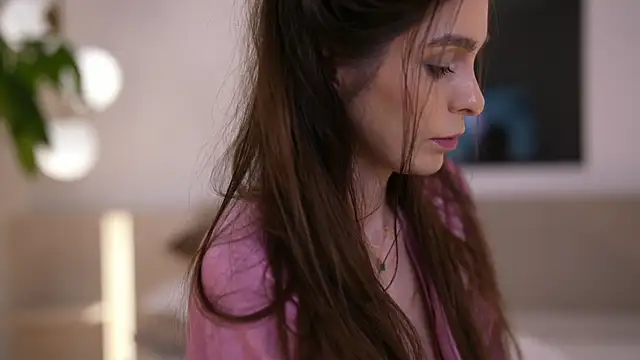 DoviaClaire's cam snapshot