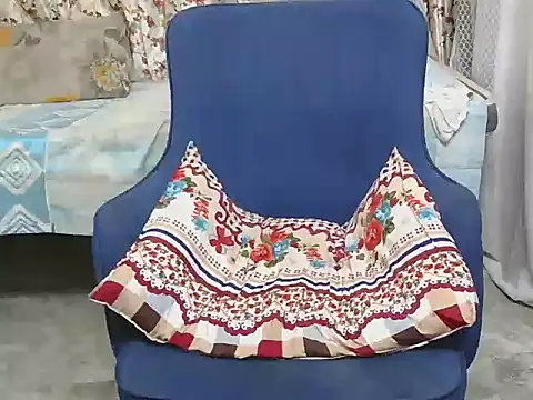 hii_tanisha's cam snapshot