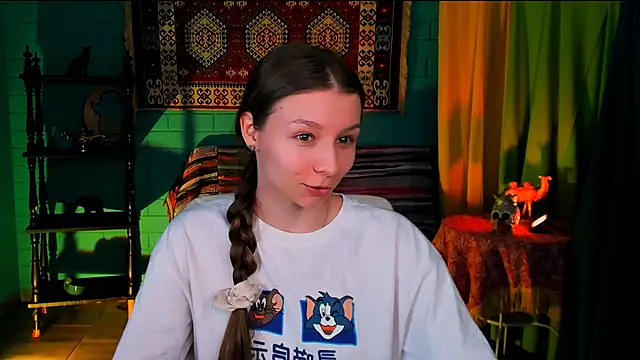 JulieDaniel's cam snapshot