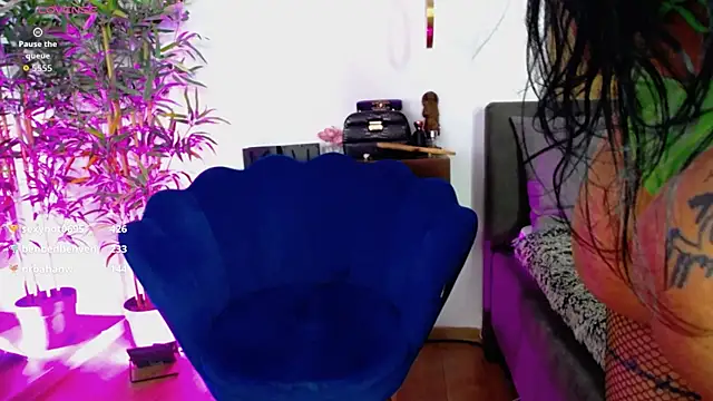 CreamyInkky_'s cam snapshot