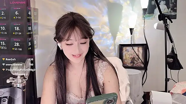 molly02-'s cam snapshot