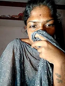 Tamil_Kavitha's cam snapshot