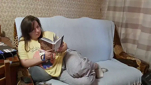 franceska_blue's cam snapshot