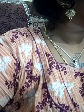 sweetqueen143's cam snapshot