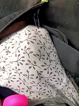 Dam70's cam snapshot