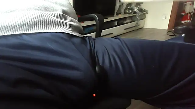 schwanzi_bua's cam snapshot