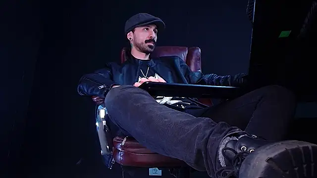 AxelColton live sex cam