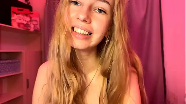 LunaCrave live sex cam