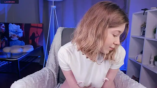 NicoletteTegeler live sex cam