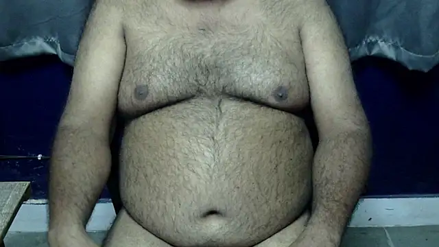 hairysubcub_70's cam snapshot