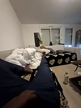 PlasticSurface727's cam snapshot