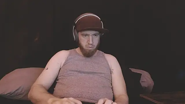 GenitalWars's cam snapshot