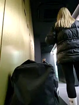 Miss____Mia_'s cam snapshot