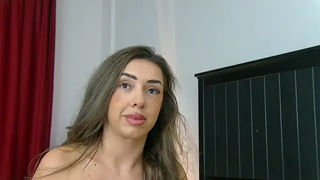 Yanira_Muslim's cam snapshot