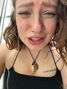 lucy-joy's cam snapshot