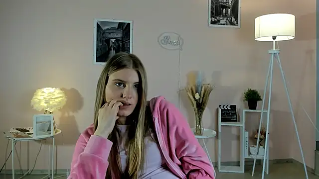 BobbyeEwell's cam snapshot